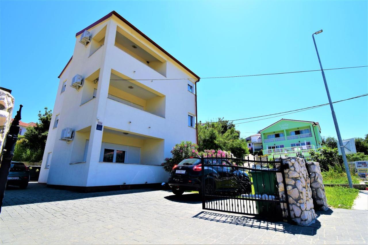 Apartmani Bakran Lopar Esterno foto