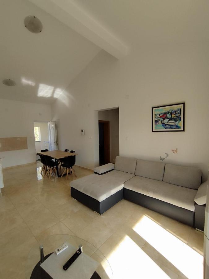 Apartmani Bakran Lopar Esterno foto