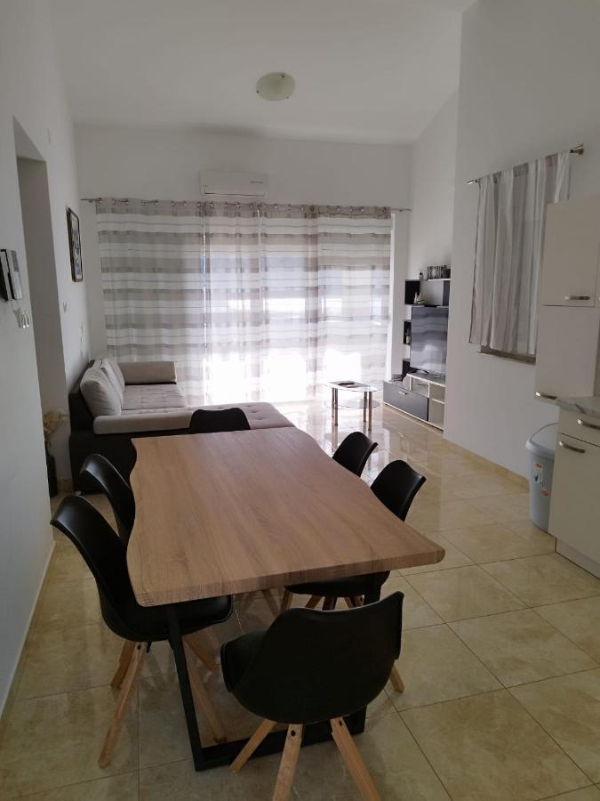 Apartmani Bakran Lopar Esterno foto